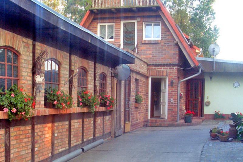 Sylvia Apartment